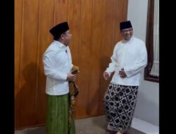 Anies dan Cak Imin Membangkitkan Minat Rakyat Terhadap Sarung