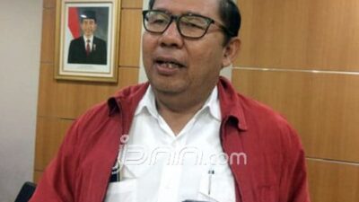 Pantas Nainggolan Dilantik Sebagai Pengganti Almarhum Gembong Warsono di PDIP DKI secara Resmi