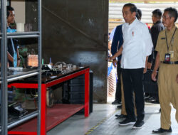 Gubernur Jateng Bersama Presiden Jokowi Tinjau SMK N 1 Kedungwuni Sebagai Dukungan