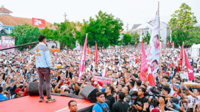 Jokowi, Kaesang & Gibran Terlibat dalam Kegiatan di Jateng, PSI Pastikan Hanya Kebetulan