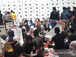 Ribuan Surat Suara Pemilu 2024 di Temanggung Rusak, KPU Meminta Penggantian