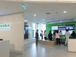 Schneider Electric Kolaborasi dengan NVIDIA untuk Mengembangkan Desain Data Center Berbasis AI