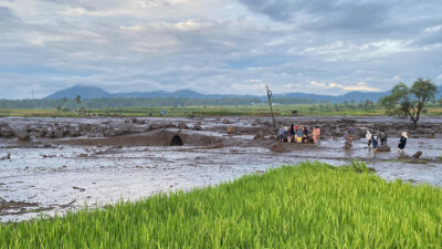 15 Orang Meninggal Dunia Akibat Banjir Bandang di Agam, Innalillahi