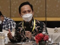 Buntut Kontroversi Logo NU Jadi Bahan Olok-olokan, Iman Zanatul Haeri Klarifikasi Tidak Berkaitan dengan Sikap PBNU Era Gus Yahya