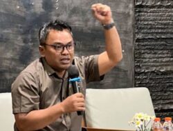 Hacker berhasil meretas Pusat Data Nasional, Islah Bahrawi menyamakan dengan Menteri Korut yang lompat ke jurang secara sukarela