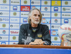 Riekerink Satisfied with Dewa United’s Draw Against Persib Bandung