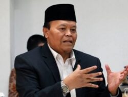 Hidayat Nur Wahid Menyuarakan Pertahankan Adzan Maghrib Ditampilkan Saat Misa Paus Fransiskus