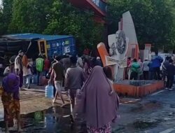 Truk Minyak Terguling di Jalan AP Pettarani, Polisi Himbau Masyarakat agar Berhati-Hati karena Jalan Licin