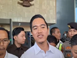 Kaesang Meminta RUU Perampasan Aset Disahkan, Jhon Sitorus: Ayahmu Berkuasa Meminta KIM Plus Untuk Diselesaikan