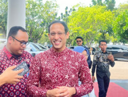 Momen Perpisahan: Jokowi Undang Menteri-Menteri Makan Siang di Istana