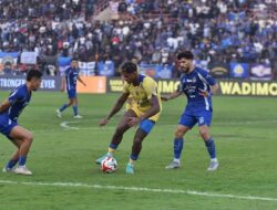 Jadwal Persib Bandung September 2025: Tanggal & Lawan yang Ditantang