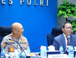 Pentingnya Polri Kembali ke Jati Diri: Saran Mahfud MD